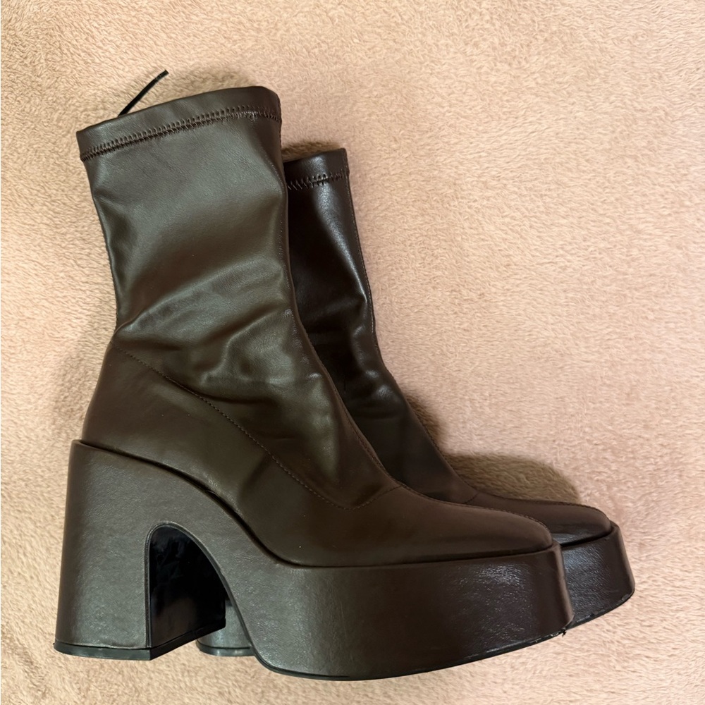 Zara Brown Platform Boots